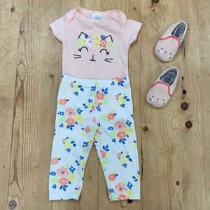 “Cutie Pie” Brand 3 Piece Outfit- Baby Girl Size 3-6 months- cat floral booties